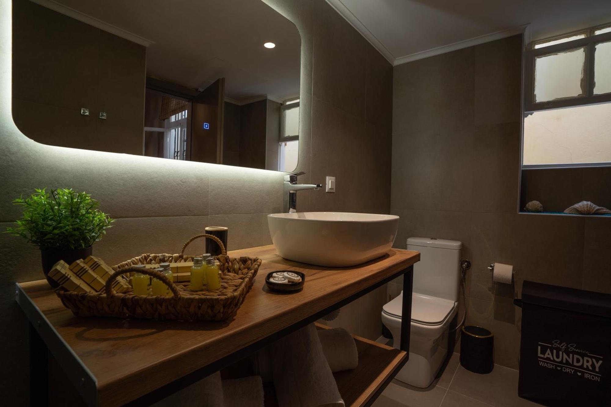 City Apartment Home Apartment *