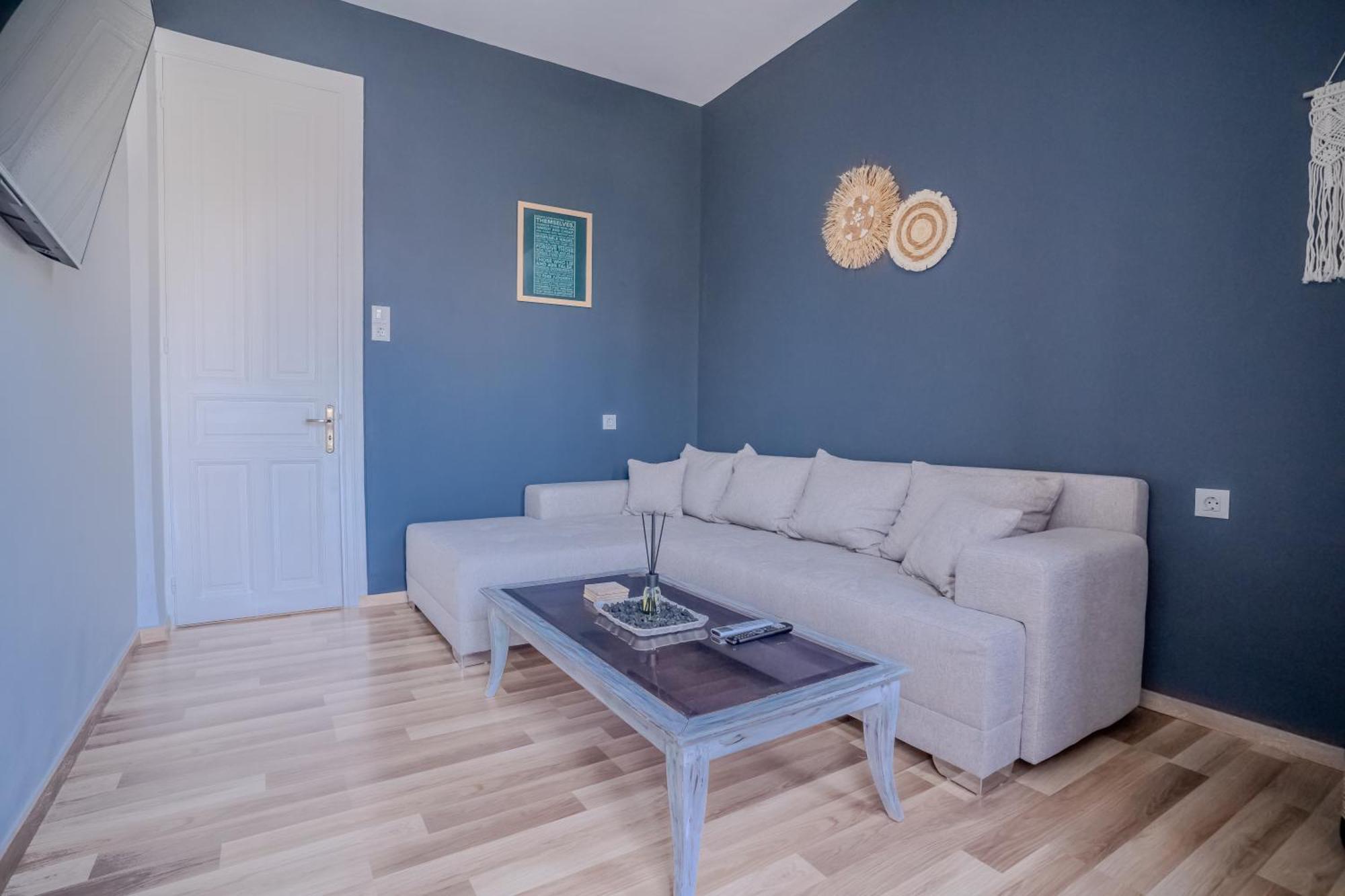 City Apartment Home *